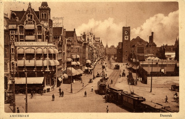 Amsterdam, 1909: Damrak
